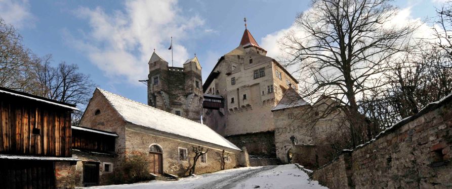 “Journey to the Christmas Star” tops Skyfall in Norway