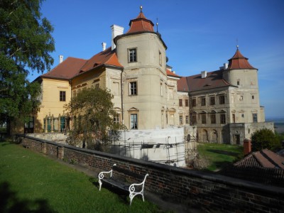 Photo: Jezeří Chateau