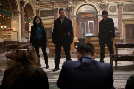 Crossing Lines (2015) | © Tandem Communications