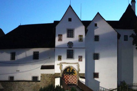 Seeberg Castle
