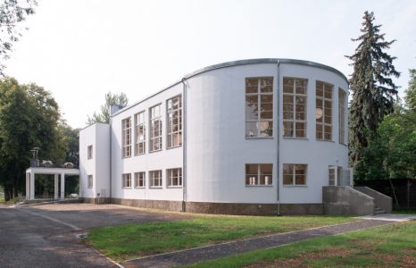 Louny Fairground - Pavilion A | Photo: Czech Film Commission