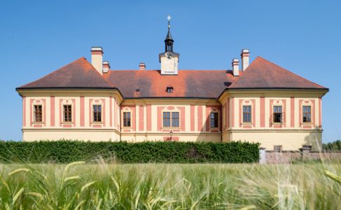 Sloupno Chateau