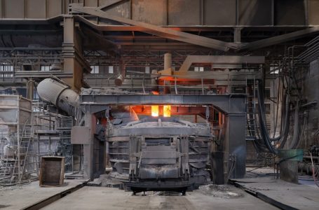 Hrádek steelworks - production halls | Photo: Viktor Mácha