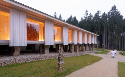 Ayurvedic Pavilion | Photo: Czech Film Commission