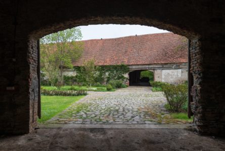 Třebešice by Kutna Hora Chateau | Photo: Czech Film Commission