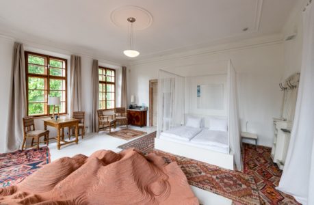 Třebešice by Kutna Hora Chateau | Photo: Czech Film Commission
