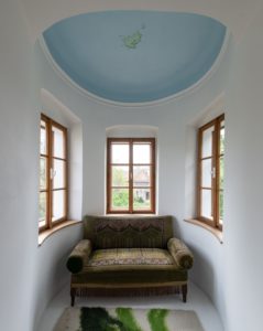 Třebešice by Kutna Hora Chateau | Photo: Czech Film Commission