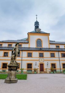 Hospital Kuks | Photo: AVROTROS